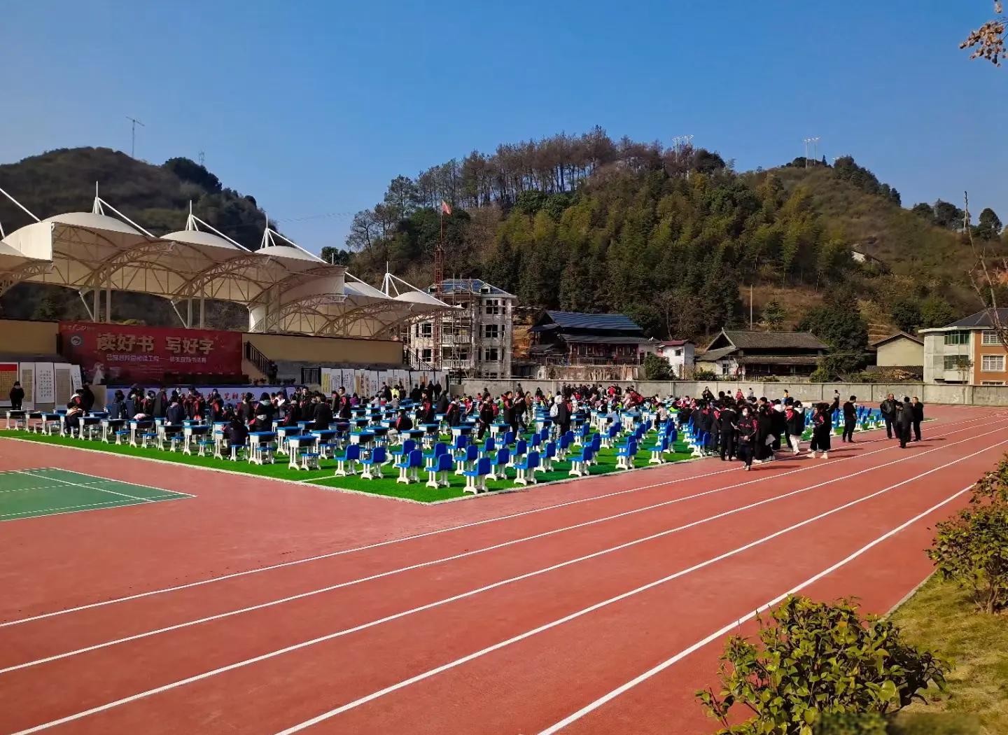 新乡市硅PU篮球场 - 一站式服务